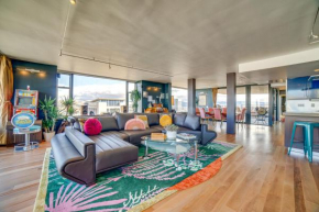 Luxe Dtwn Reno Penthouse about 3 Mi to Casinos!